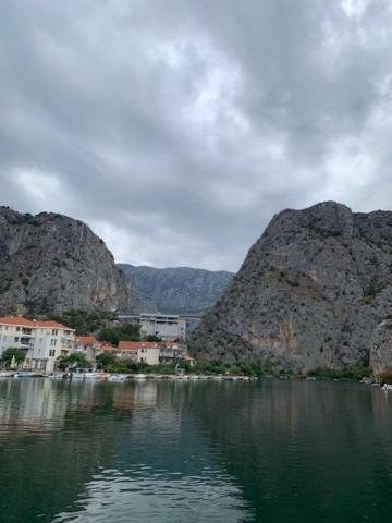 Sea View Panorama Apartment L Omiš Екстериор снимка