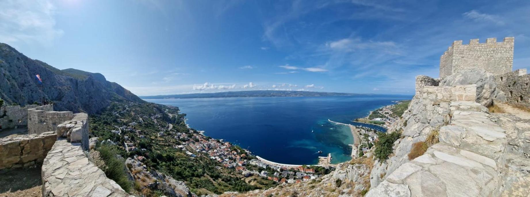 Sea View Panorama Apartment L Omiš Екстериор снимка