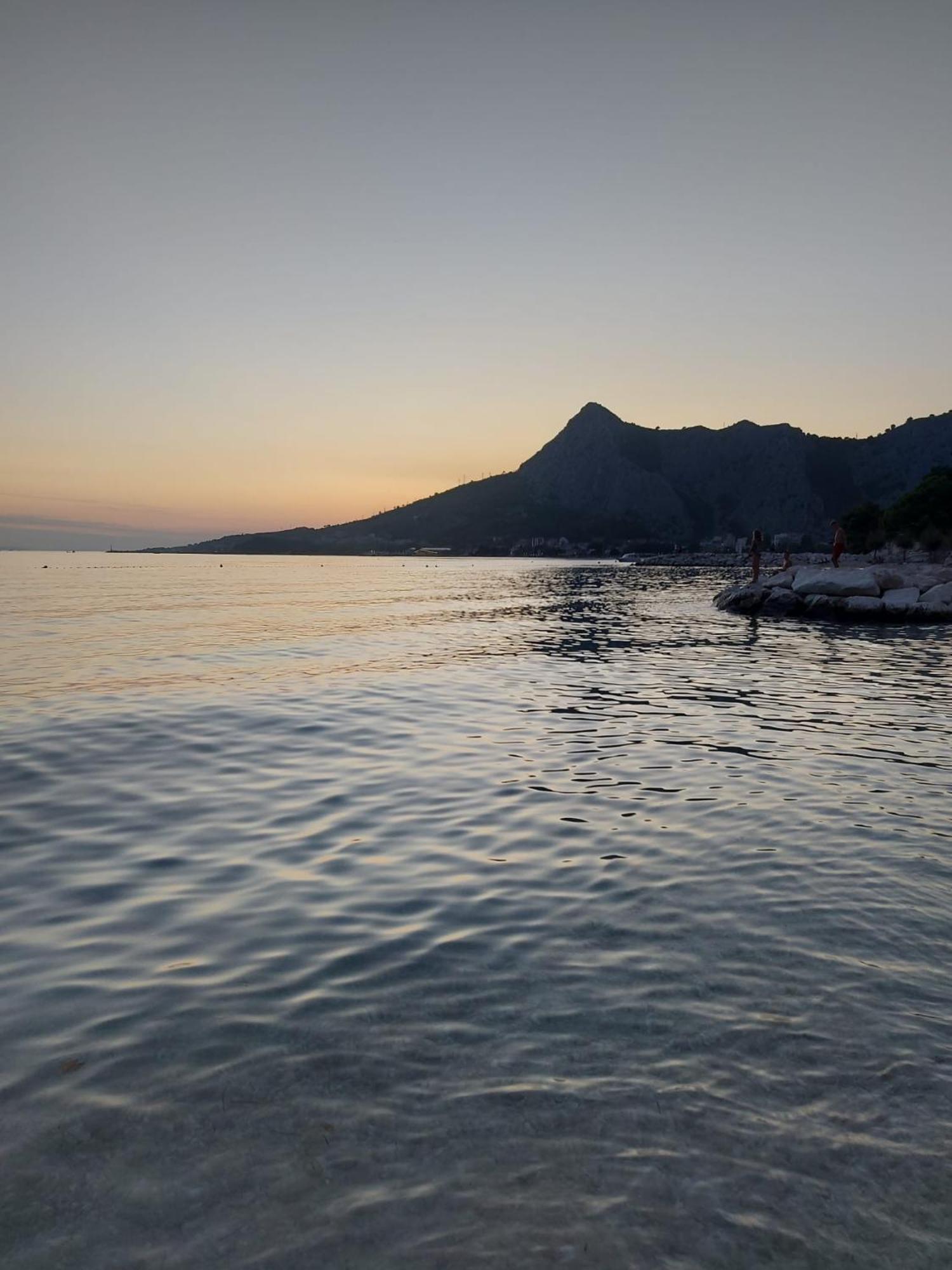 Sea View Panorama Apartment L Omiš Екстериор снимка